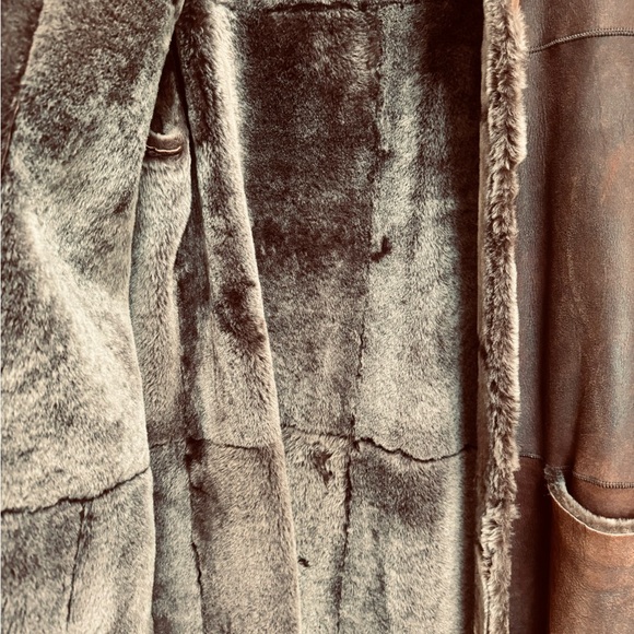 Prada shearling coat - Picture 8 of 11